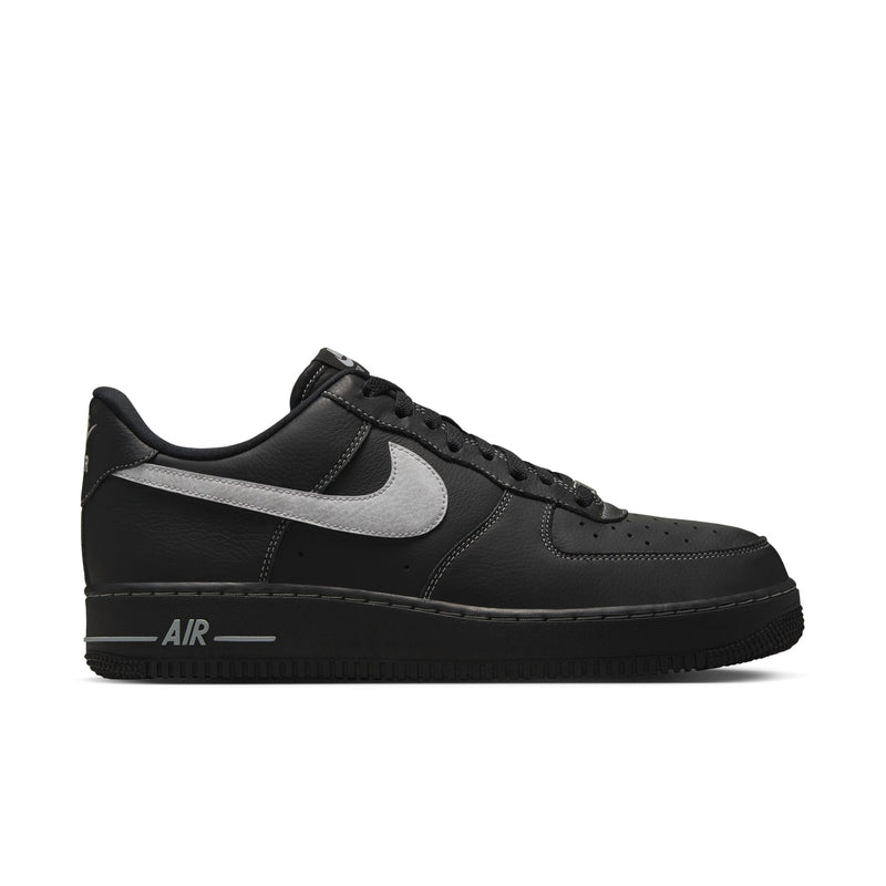 Air Force 1 '07 LV8 - Men's