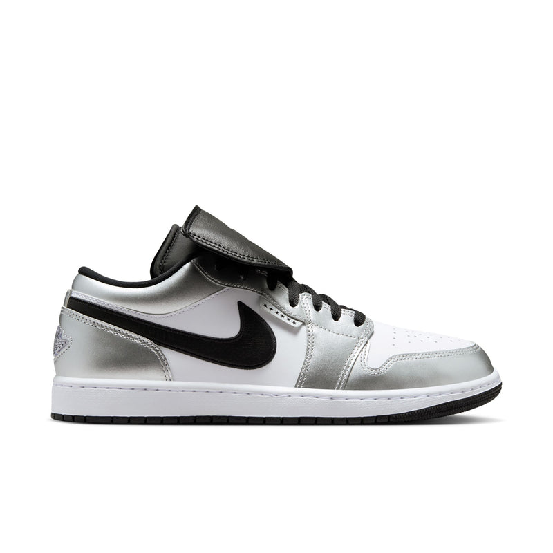 Air Jordan 1 Low SE Color: WHITE/BLACK-WHITE-METALLIC SILVER Style: IR2278-100