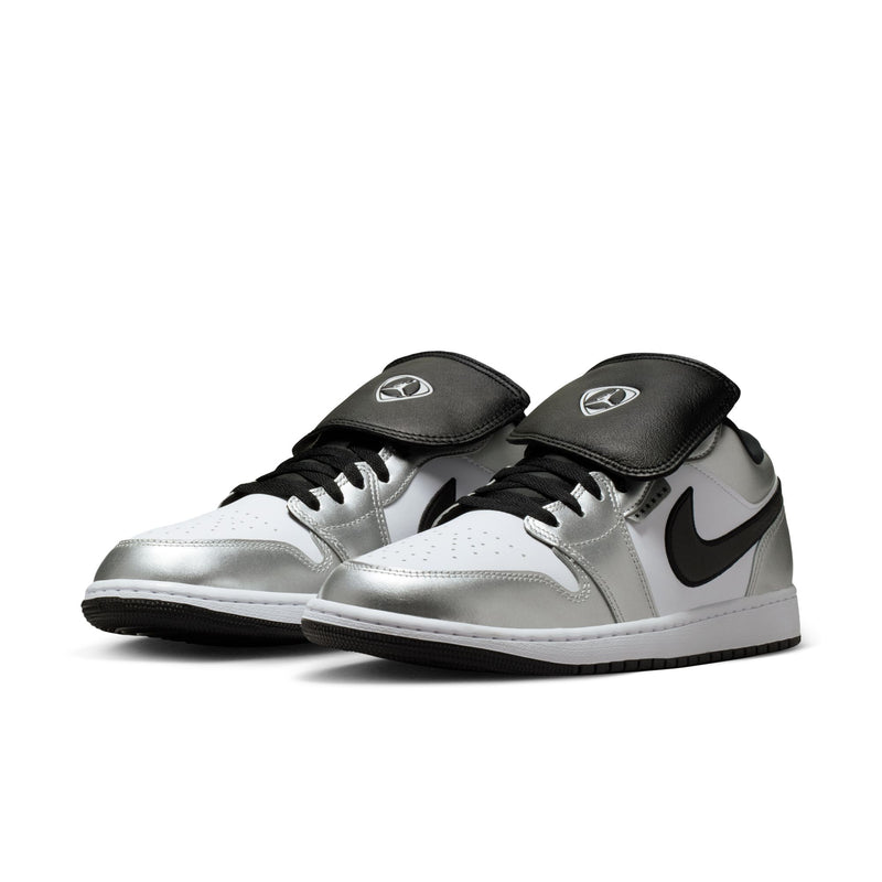 Air Jordan 1 Low SE Color: WHITE/BLACK-WHITE-METALLIC SILVER Style: IR2278-100