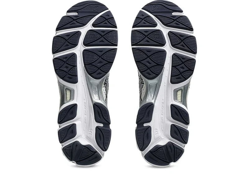 ASICS GEL-CUMULUS 16 White/Midnight Style: 1203A733-103