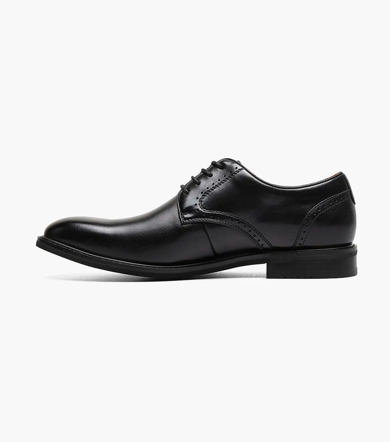 Stacy Adams Benson Plain Toe dress shoes in black leather with a sleek plain toe design and subtle stitching, side view.
