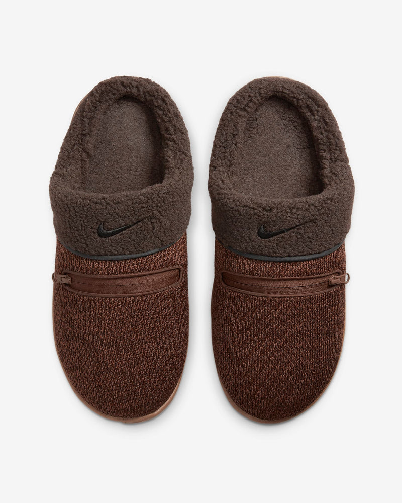 Nike Burrow SE slippers in dark brown with soft fleece lining, knit upper, zippered side pocket, and embroidered logo, top view.