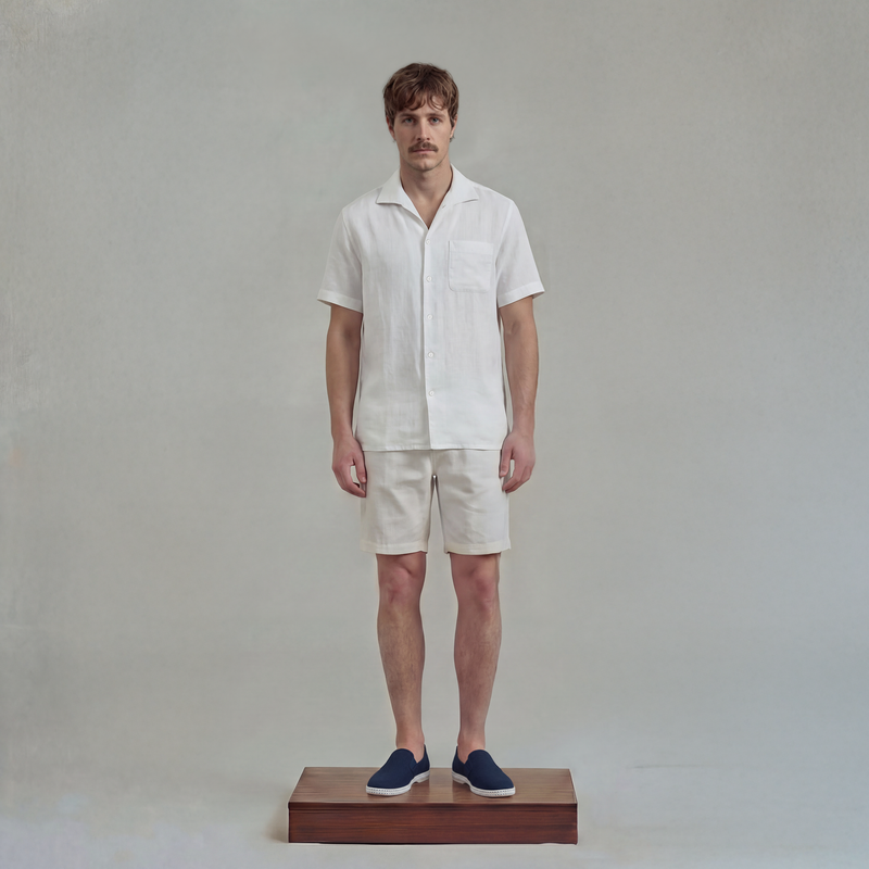 Chemise à manches courtes en lin avec col requin et poche poitrine