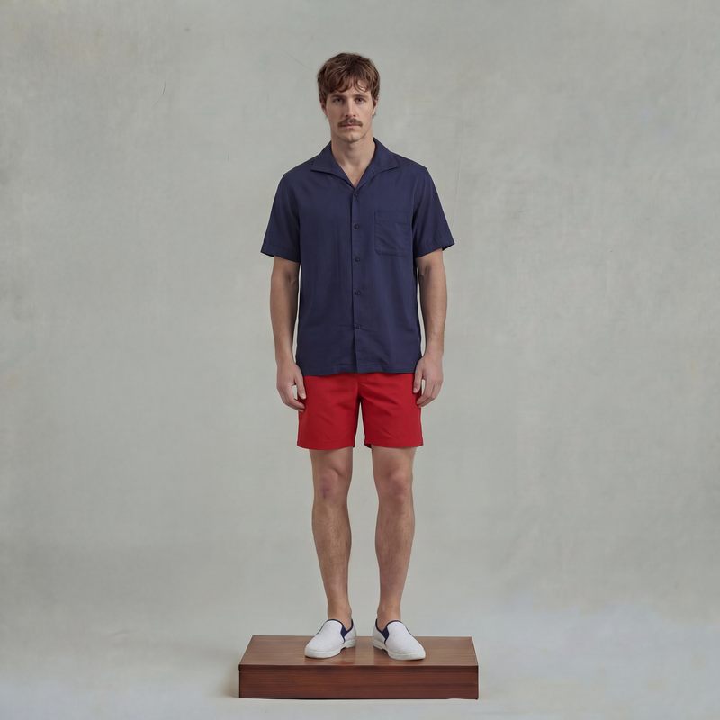 Chemise à manches courtes en lyocell avec col requin et poche poitrine