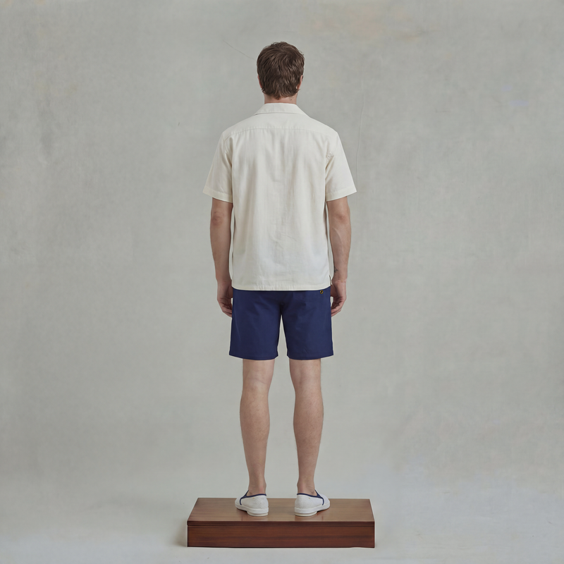 Chemise à manches courtes en lyocell avec col requin et poche poitrine
