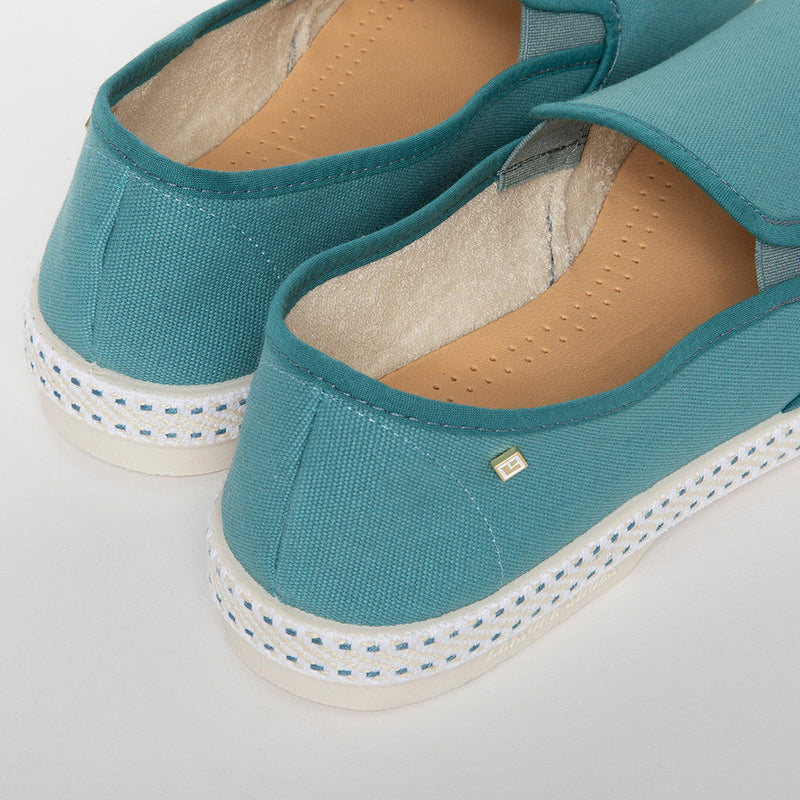 Classic Toile Aqua