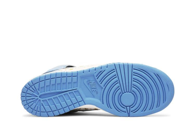Dunk High Pro SB Supreme Blue Stars
