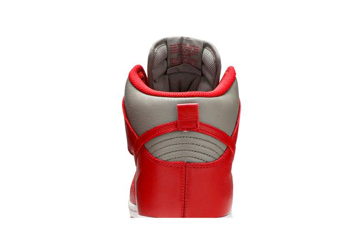 Dunk High UNLV