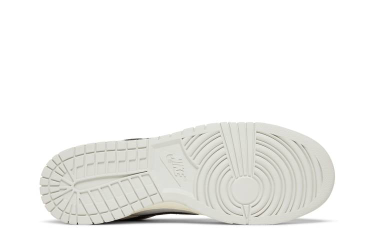 Dunk Low Certified Fresh