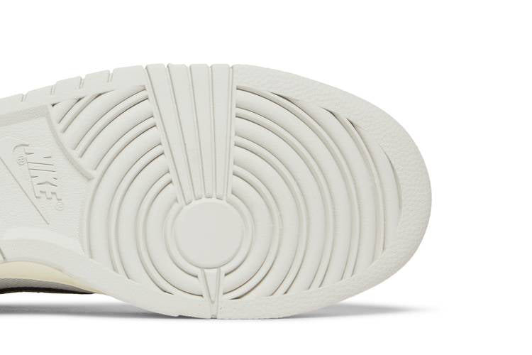 Dunk Low Certified Fresh