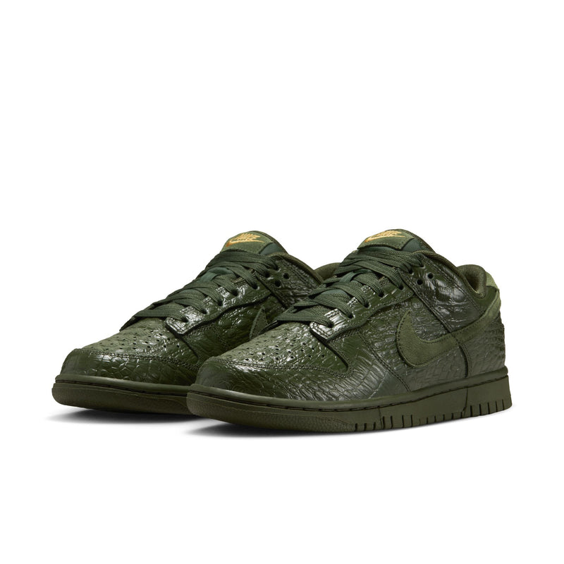 Dunk Low "Crocodile" - Women's