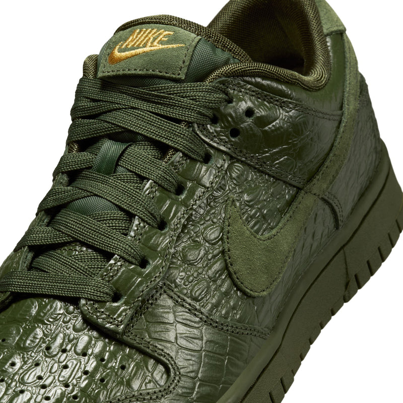Dunk Low "Crocodile" - Women's