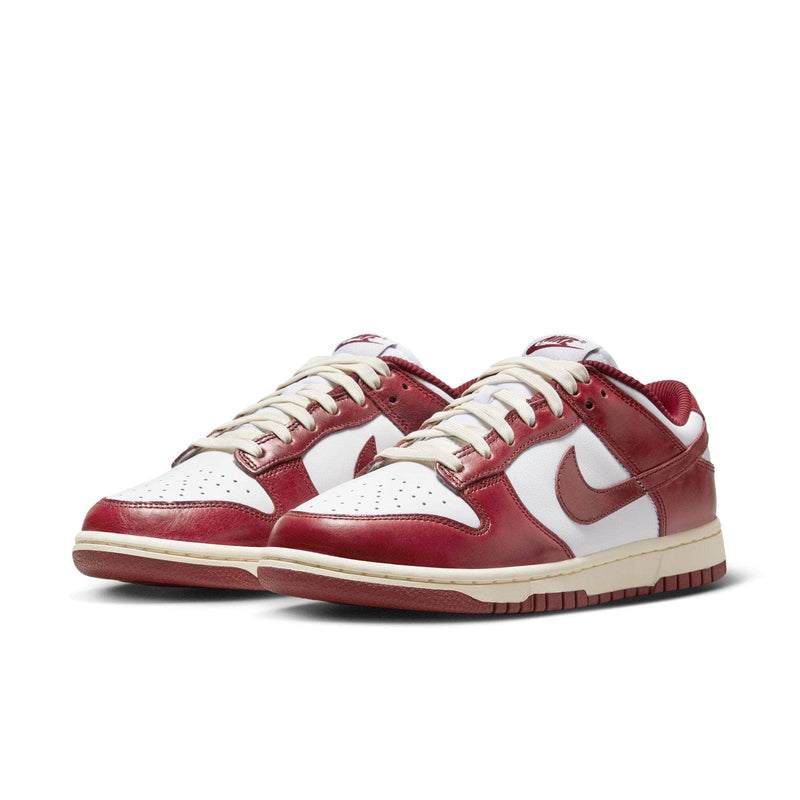 NIKE FOOTWEAR Nike Dunk Low PRM Team Red - Women's