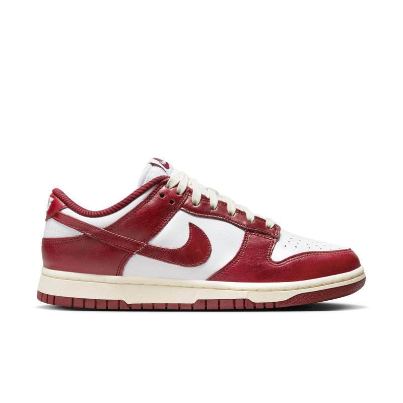 NIKE FOOTWEAR Nike Dunk Low PRM Team Red - Women's