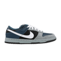 Nike Dunk Low Pro SB Futura - Side Kicks