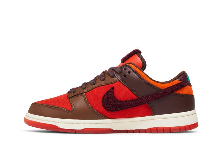 Dunk Low Retro PRM Year of the Rabbit Light Crimson (2023)