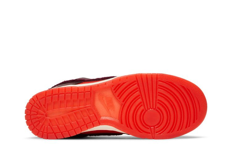 Dunk Low Retro PRM Year of the Rabbit Light Crimson (2023)