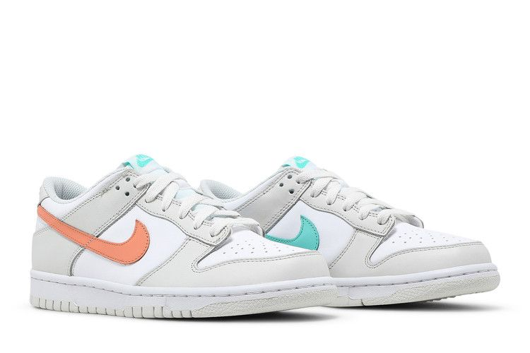 Dunk Low Tropical Twist (GS)