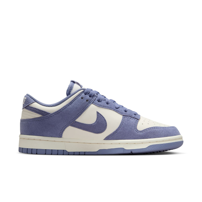 Dunk Low "World Indigo Mini Swoosh" - Women's