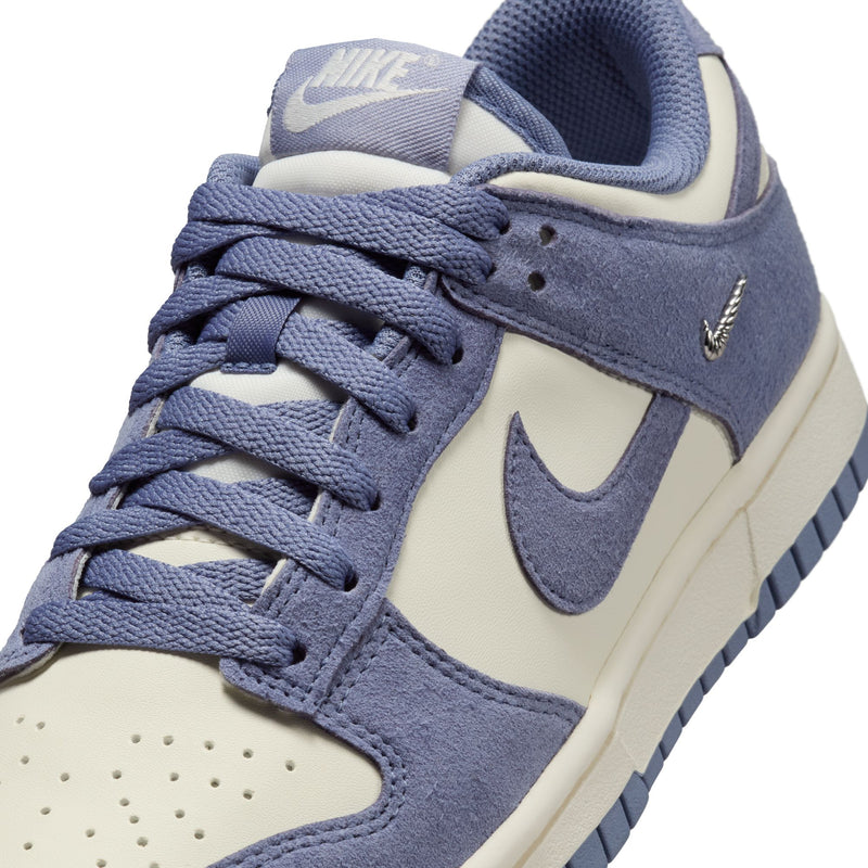 Dunk Low "World Indigo Mini Swoosh" - Women's