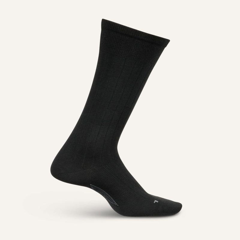 Feetures Everyday Men's Ultra Light Crew Wide Rib socks in black with ribbed texture and ultra-light material, side view