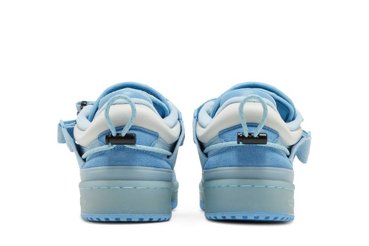 Forum Buckle Low Bad Bunny Blue Tint (GS)