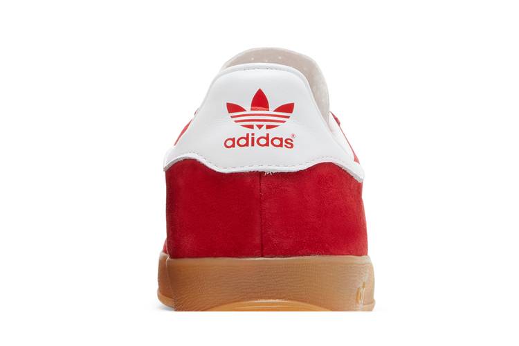 Gazelle Indoor Scarlet Cloud White