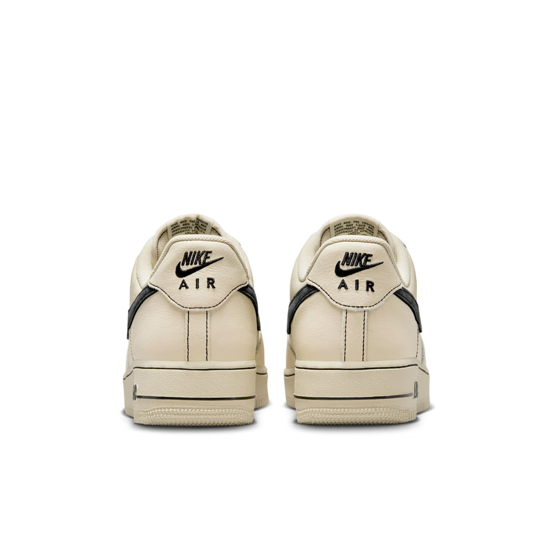 Nike Air Force 1 '07 LV8