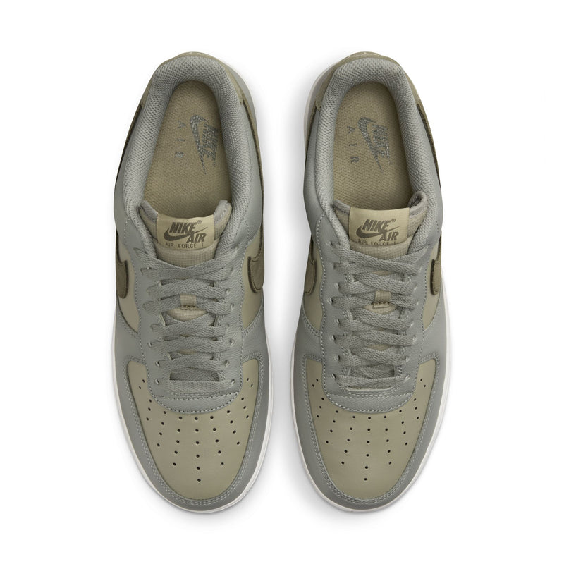 Nike Air Force 1 '07 LV8