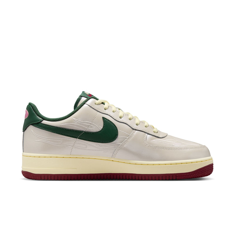 Nike Air Force 1 '07 LV8