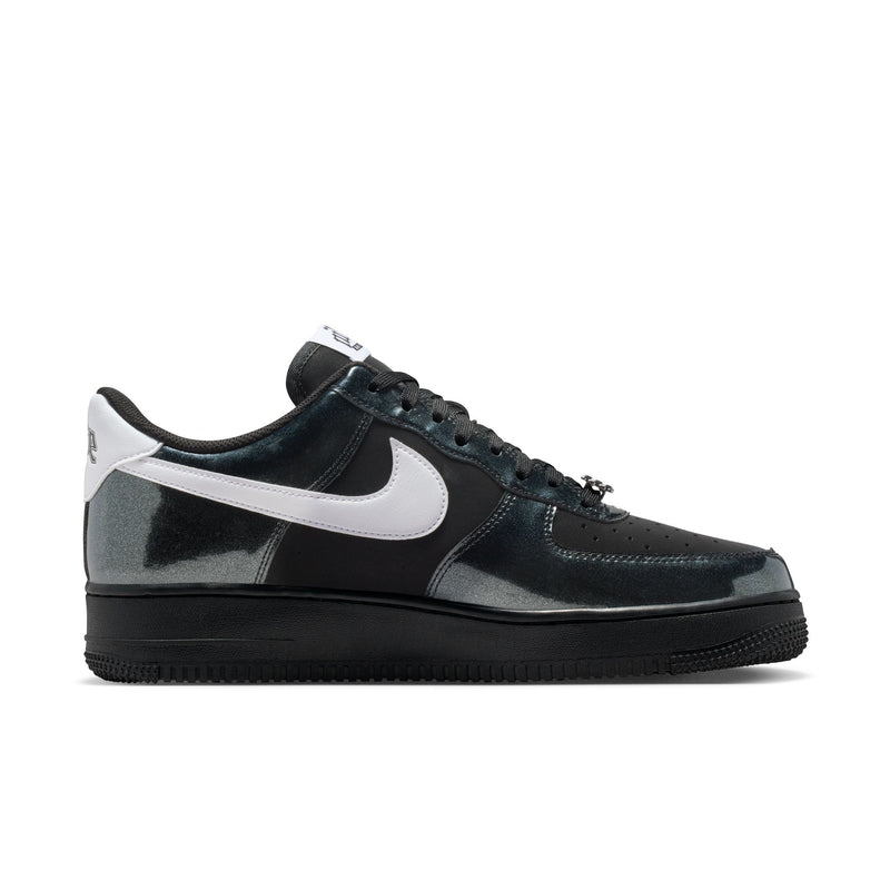 Nike Air Force 1 '07 LV8