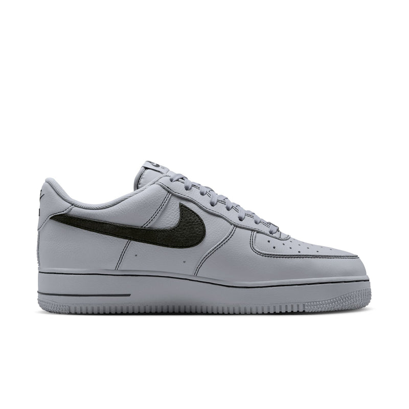 Nike Air Force 1 '07 LV8
