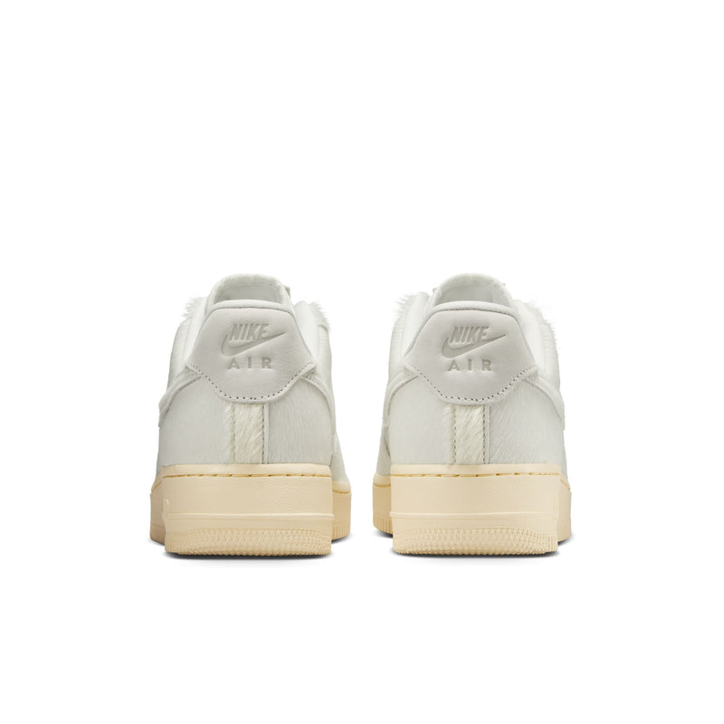 Nike Air Force 1 '07 (W)