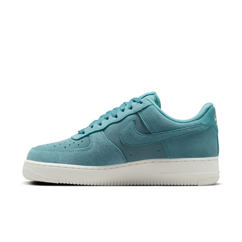 Nike Air Force 1 '07 (W)
