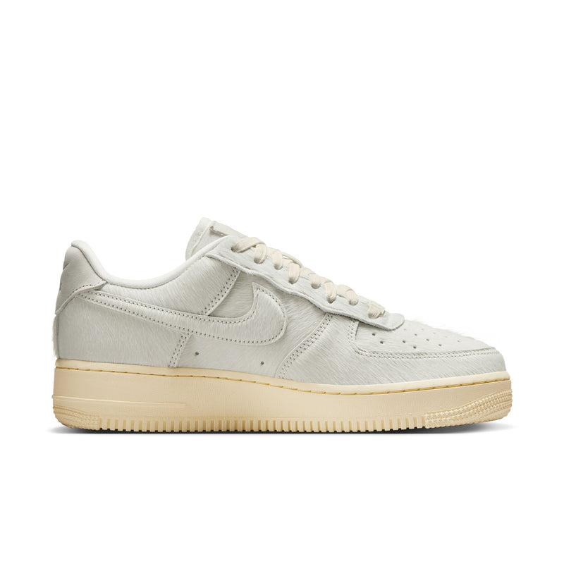 Nike Air Force 1 '07 (W)