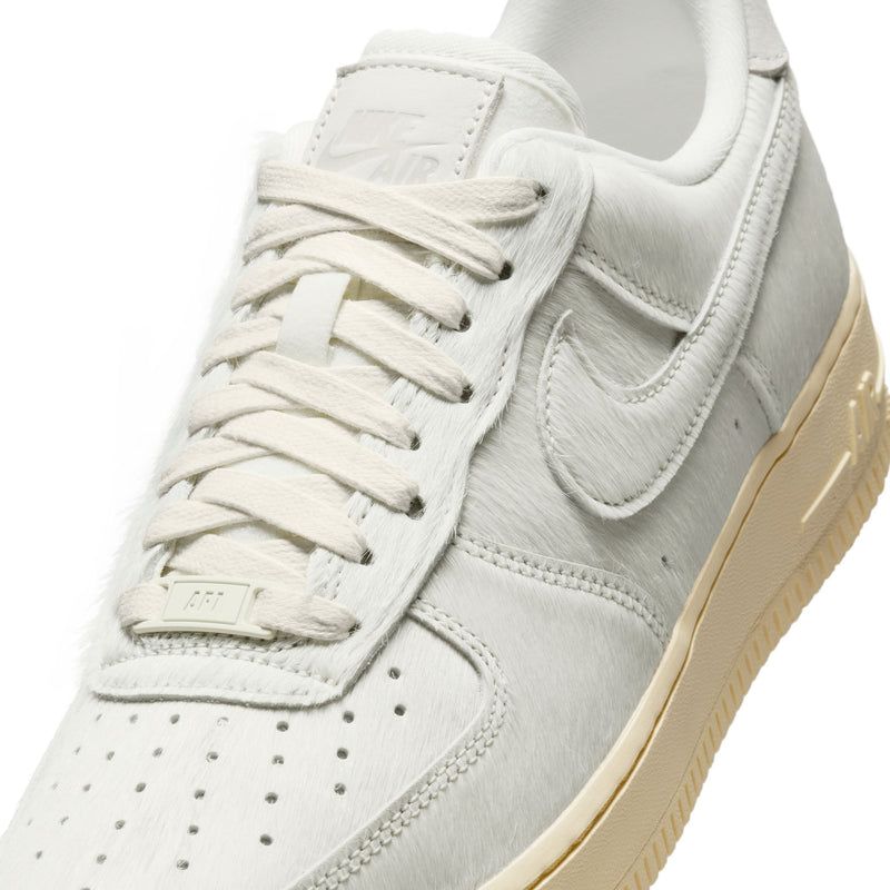 Nike Air Force 1 '07 (W)