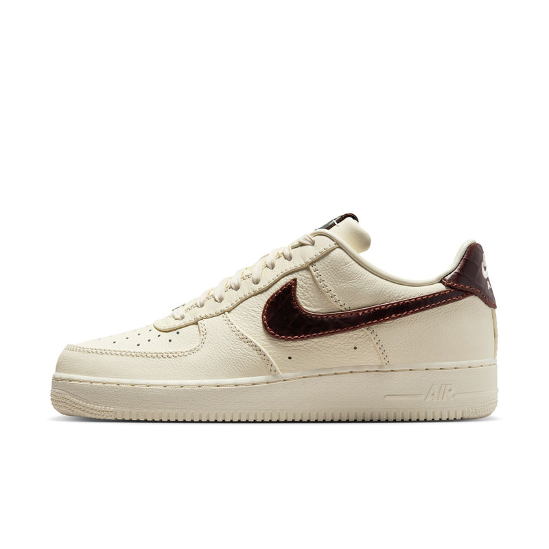 Nike Air Force 1 '07