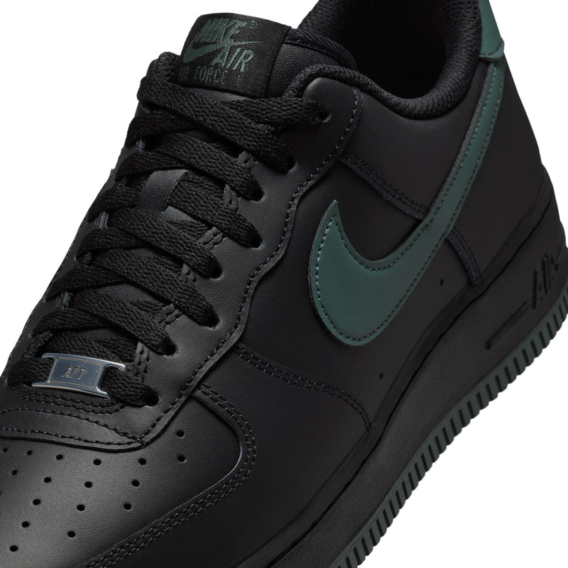 Nike Air Force 1 '07