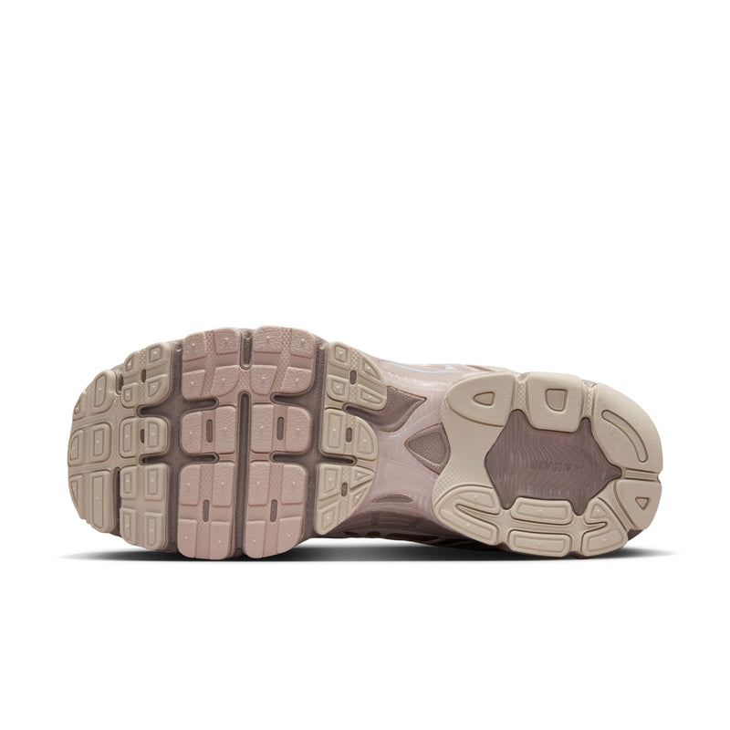 Nike Air Max Moto 2K (W)