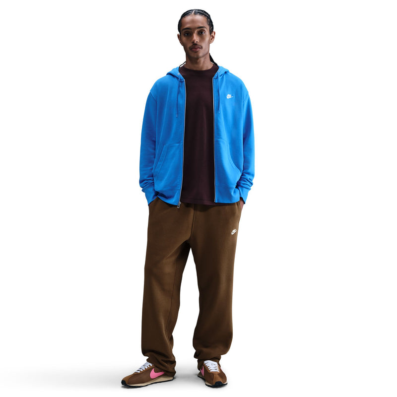 Nike Club