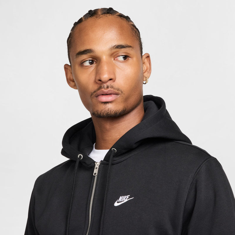 Nike Club