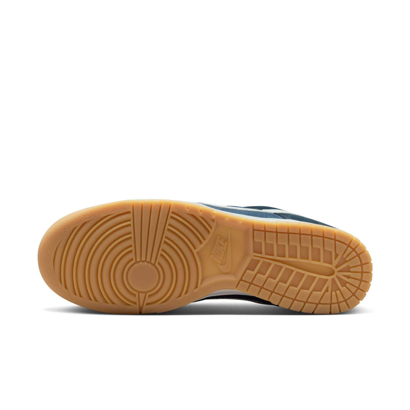 Nike Footwear Nike Dunk Low Retro SE
