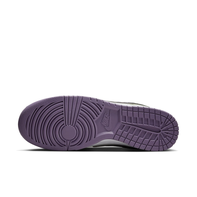 Nike Dunk Low Retro SE