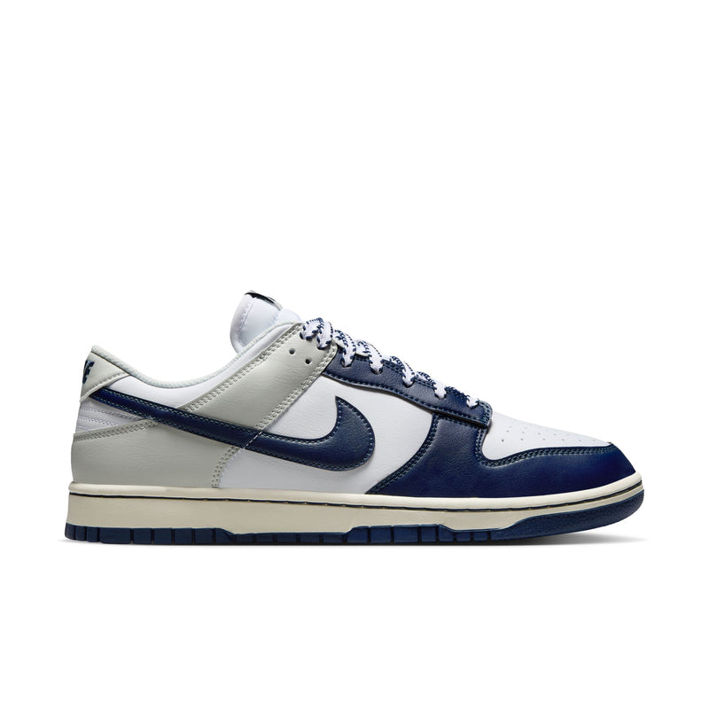 Nike Dunk Low Retro