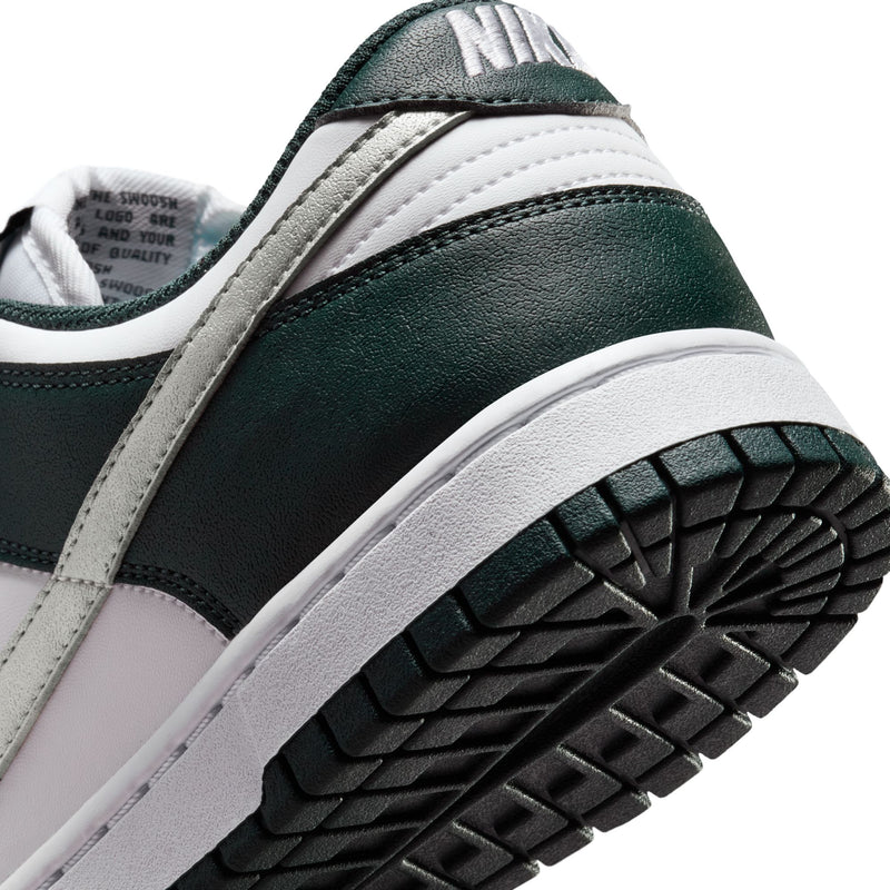Nike Dunk Low (W)