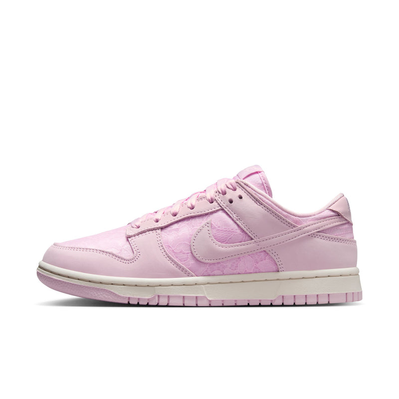 Nike Dunk Low (W)