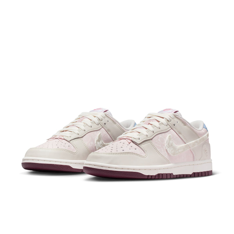 Nike Dunk Low (W)