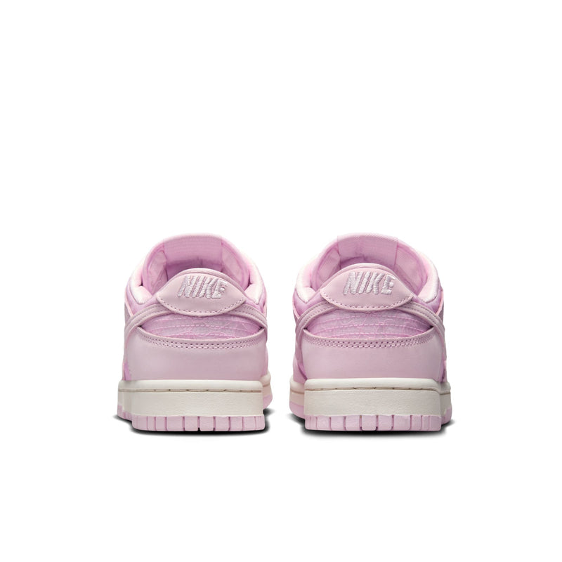 Nike Dunk Low (W)