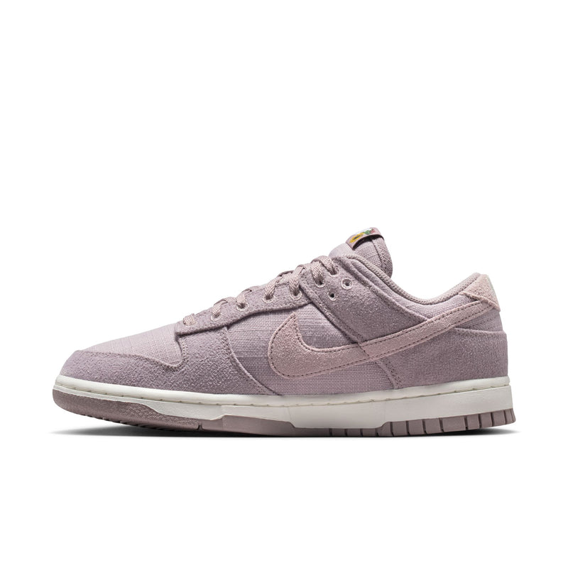 Nike Dunk Low (W)