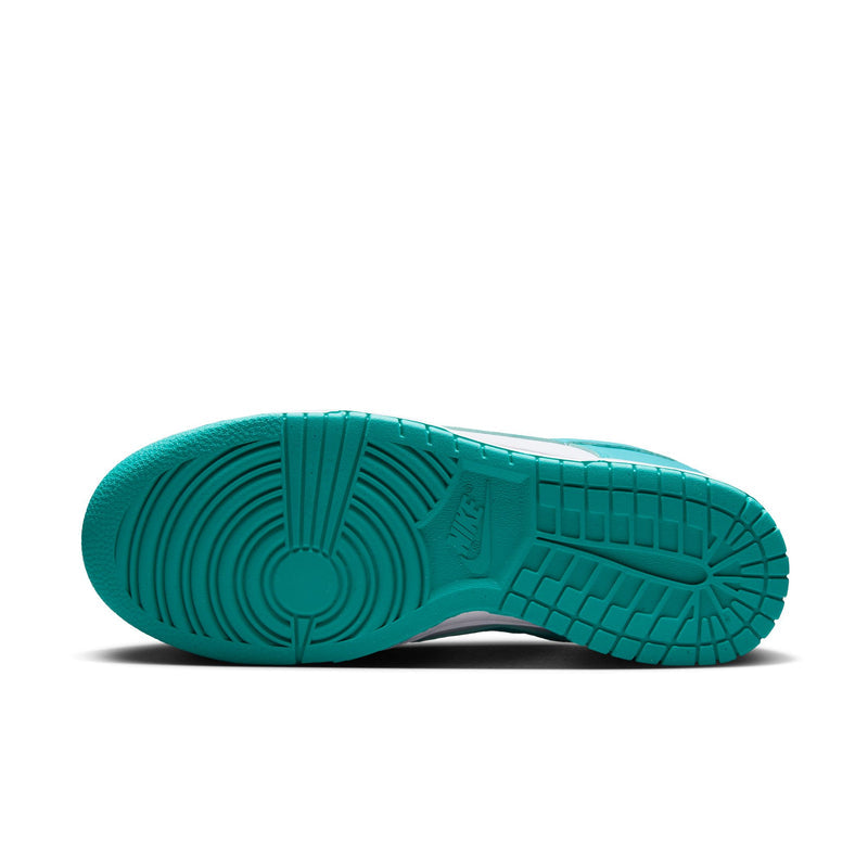 Nike Dunk Low (W)
